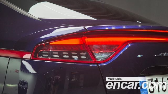 Kia Stinger Meister 2.5 AWD Masters 2021 — фото 23
