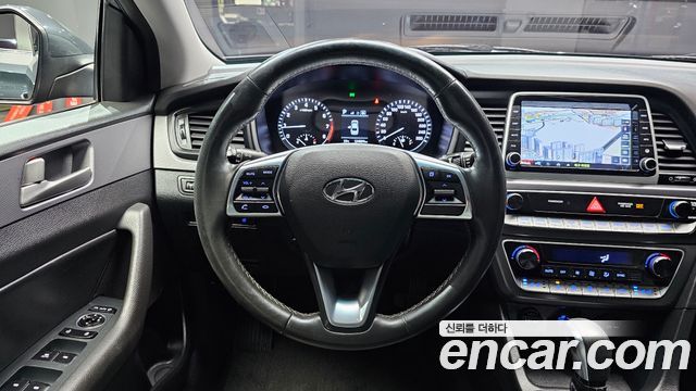 Hyundai Sonata New Rise LPI Modern 2018 — фото 13