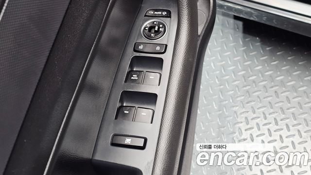 Hyundai Sonata New Rise LPI Modern 2018 — фото 17
