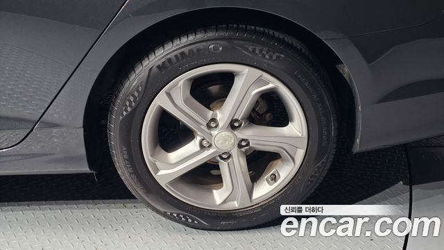 Hyundai Sonata New Rise LPI Modern 2018 — фото 21