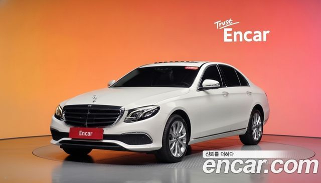 Mercedes-Benz E-Class (W213) E300 4MATIC Exclusive