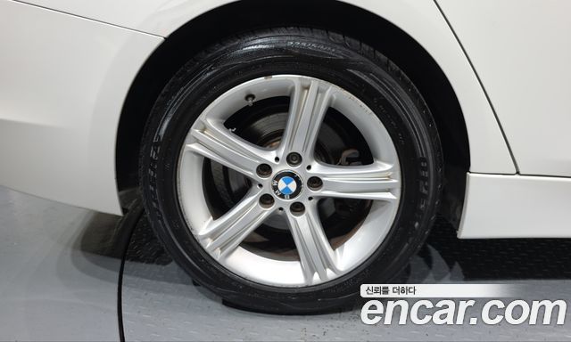 BMW 3 Series (F30) 320d 2013 — фото 5