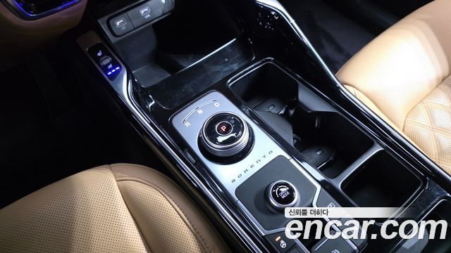 Kia Sorento (IV) HEV 1.6 2WD Noblesse 2023 — фото 9
