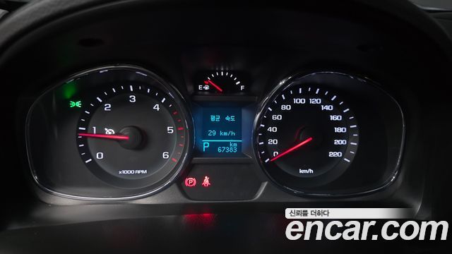 Chevrolet Captiva 2WD LTZ 2016 — фото 8