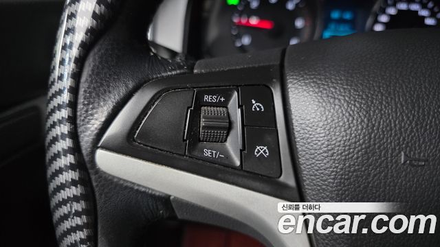Chevrolet Captiva 2WD LTZ 2016 — фото 13