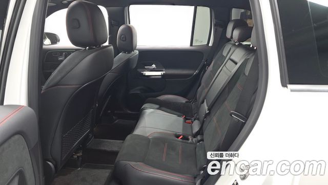 Mercedes-Benz GLB-Class (X247) GLB250 4MATIC 2021 — фото 12