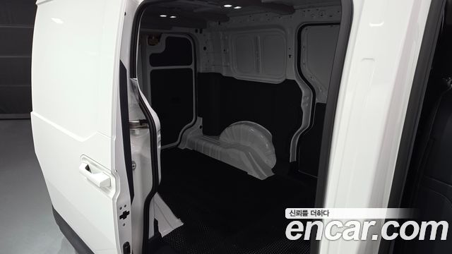 Kia PV5 Cargo Long Long Range Basic 2026 — фото 12
