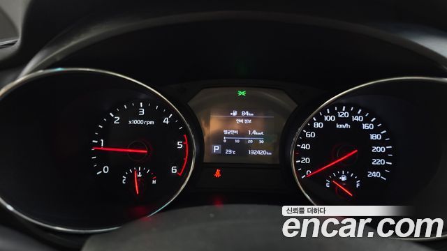 Kia Carnival 9-Seater Luxury 2019 — фото 8