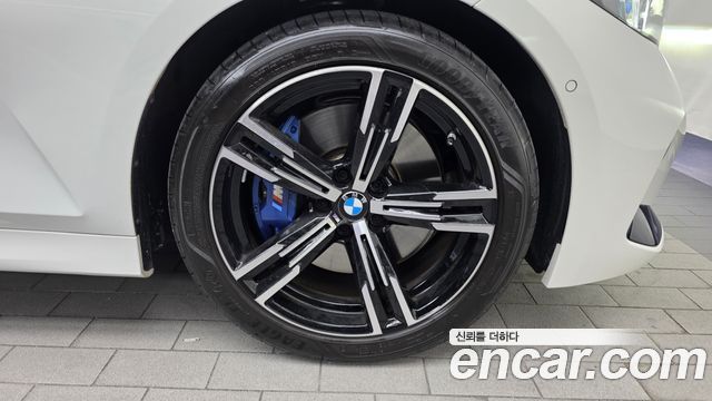 BMW 3 Series (G20) 320i M Sport 2025 — фото 27
