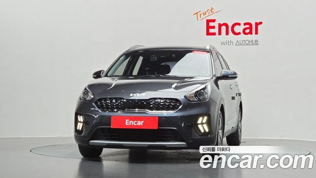 Kia Niro 1.6 HEV Prestige 2022 — фото 3