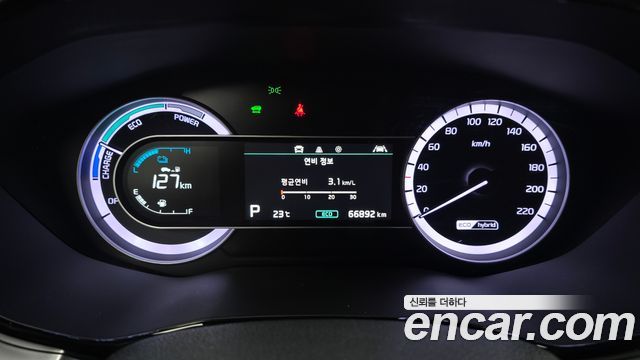 Kia Niro 1.6 HEV Prestige 2022 — фото 8