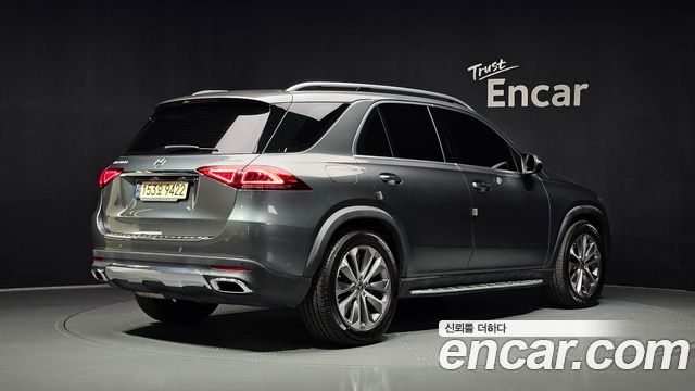 Mercedes-Benz GLE-Class (W167) GLE300d 4MATIC 2022 — фото 2