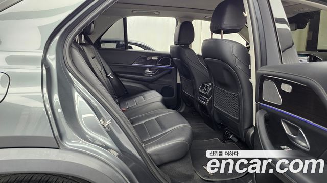 Mercedes-Benz GLE-Class (W167) GLE300d 4MATIC 2022 — фото 12