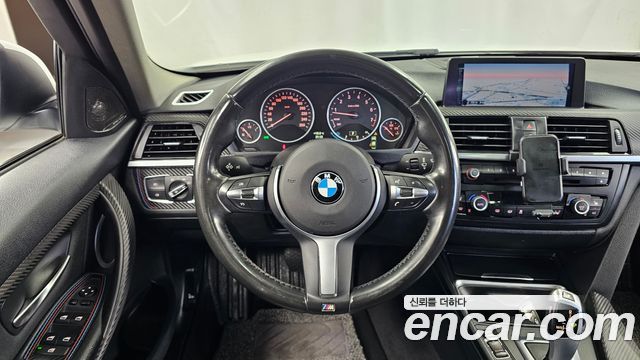 BMW 3 Series (F30) 320i 2014 — фото 13