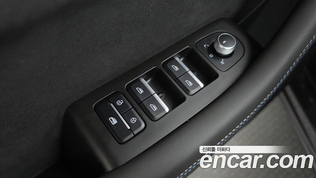 Renault Korea Grand Koleos 1.5 E-TECH Esprit Alphine 2WD 2025 — фото 20