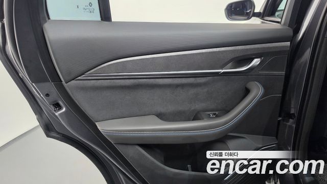 Renault Korea Grand Koleos 1.5 E-TECH Esprit Alphine 2WD 2025 — фото 25