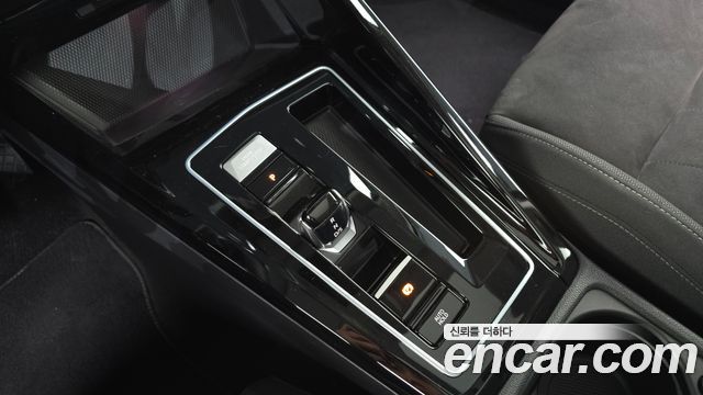 Volkswagen Golf (VIII) 2.0 TDI Prestige 2023 — фото 9