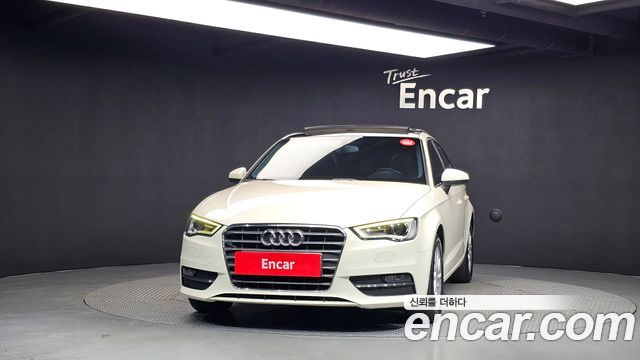 Audi A3 25 TDI Dynamic Sportback 8V 2015 — фото 3