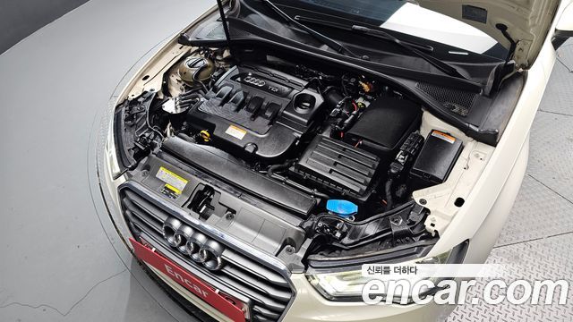 Audi A3 25 TDI Dynamic Sportback 8V 2015 — фото 6