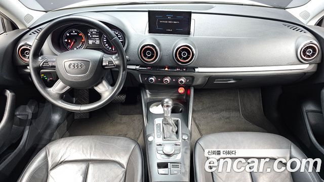 Audi A3 25 TDI Dynamic Sportback 8V 2015 — фото 7