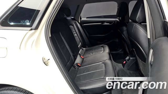 Audi A3 25 TDI Dynamic Sportback 8V 2015 — фото 12