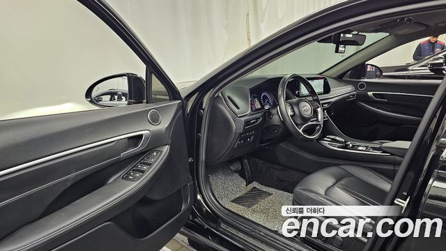 Hyundai Sonata (DN8) 2.0 Premium Plus 2022 — фото 10