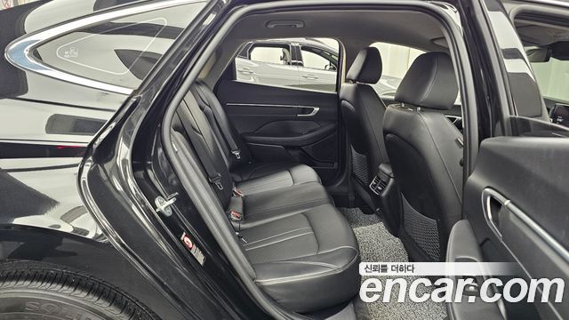 Hyundai Sonata (DN8) 2.0 Premium Plus 2022 — фото 11
