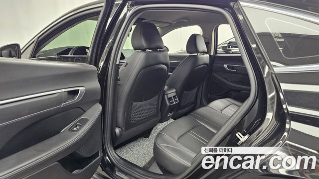 Hyundai Sonata (DN8) 2.0 Premium Plus 2022 — фото 12