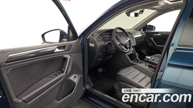 Volkswagen Tiguan (II) 2.0 TDI Prestige 2022 — фото 10