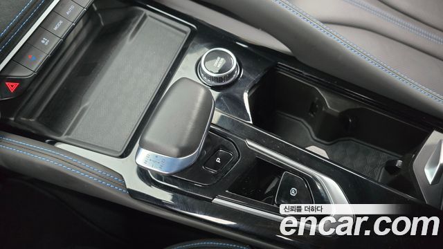 Renault Korea Grand Koleos 1.5 E-TECH Esprit Alphine 2WD 2025 — фото 9