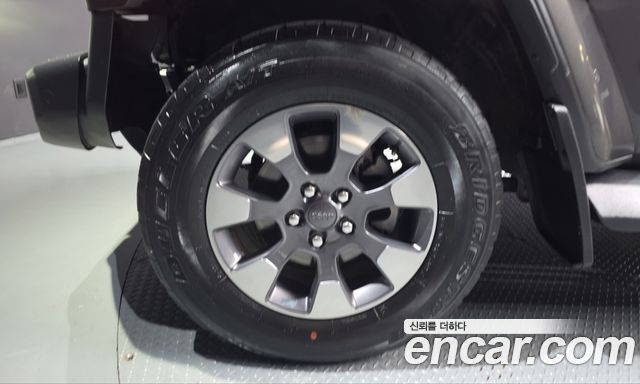 Jeep Wrangler (JL) 2.0 Overland 4Door 2019 — фото 5