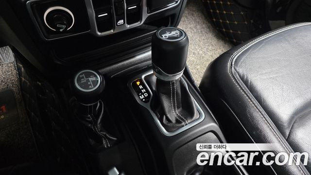 Jeep Wrangler (JL) 2.0 Overland 4Door 2019 — фото 9