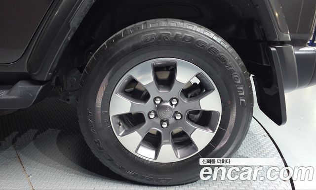 Jeep Wrangler (JL) 2.0 Overland 4Door 2019 — фото 21