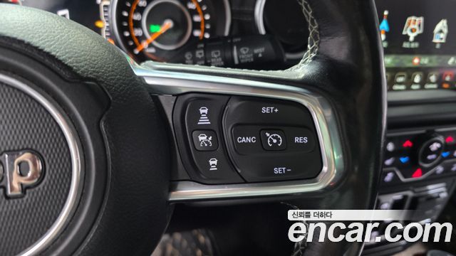 Jeep Wrangler (JL) 2.0 Overland 4Door 2019 — фото 32