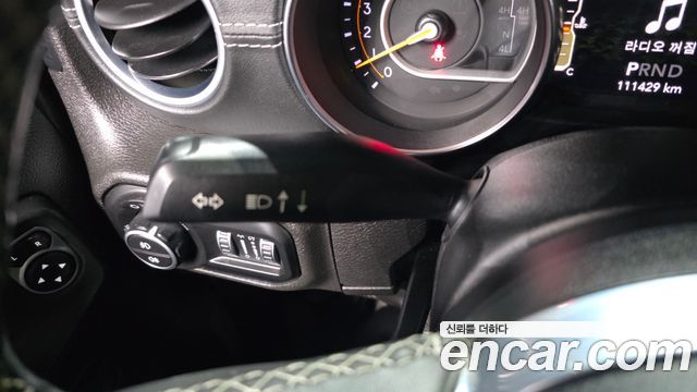 Jeep Wrangler (JL) 2.0 Overland 4Door 2019 — фото 33