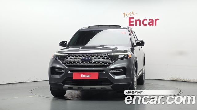 Ford Explorer (VI) 2.3 LimIted 4WD 2022 — фото 3