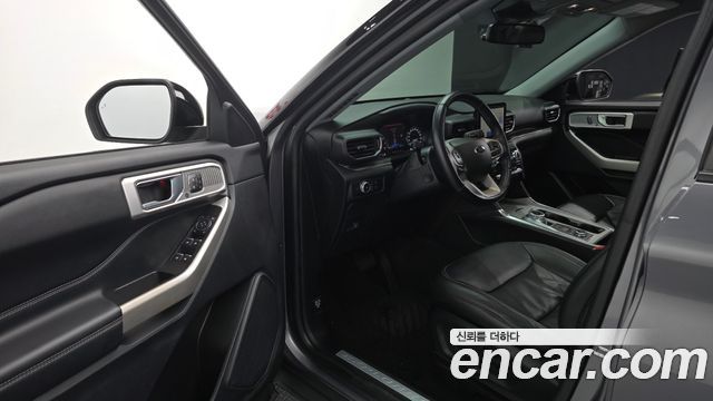 Ford Explorer (VI) 2.3 LimIted 4WD 2022 — фото 10