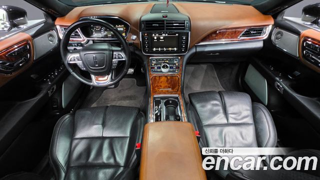 Lincoln Continental (X) 3.0 Presidential AWD 2017 — фото 7
