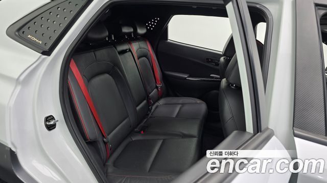 Hyundai Kona 1.6 Turbo 2WD FLUX Premium Special 2018 — фото 26