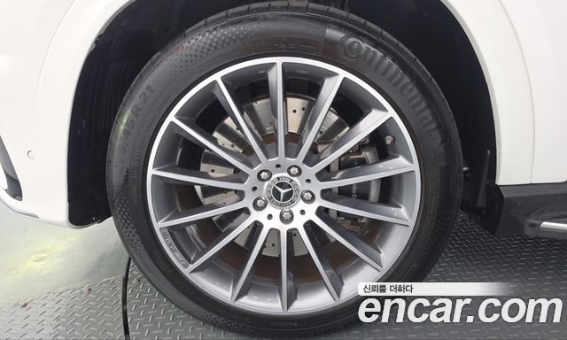 Mercedes-Benz GLE-Class (W167) GLE450d 4MATIC Coupe 2023 — фото 5