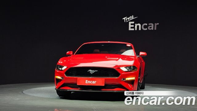 Ford Mustang Convertible 2021 — фото 3