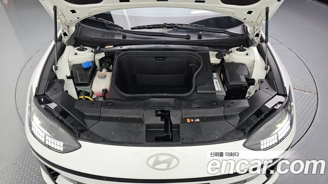 Hyundai Ioniq 6 Long Range Exclusive + 2023 — фото 6