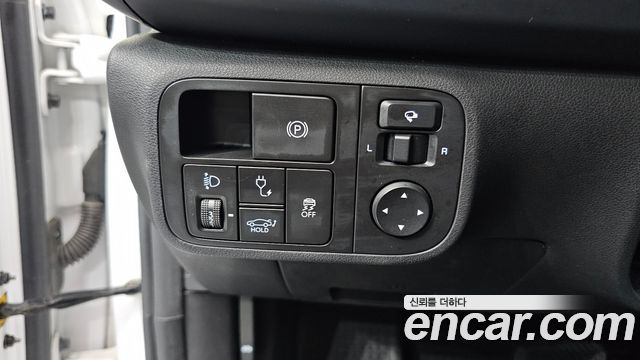 Hyundai Ioniq 6 Long Range Exclusive + 2023 — фото 13