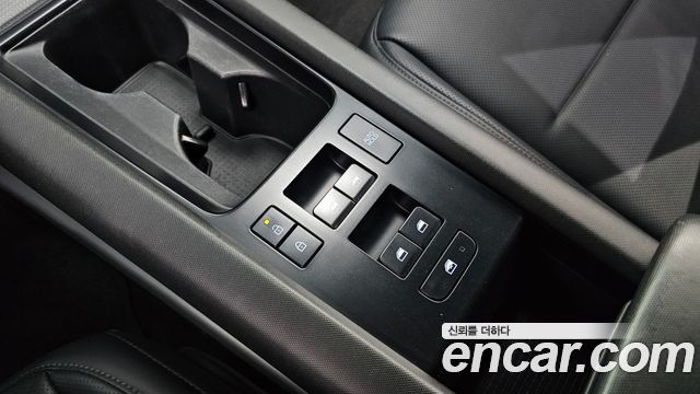 Hyundai Ioniq 6 Long Range Exclusive + 2023 — фото 19