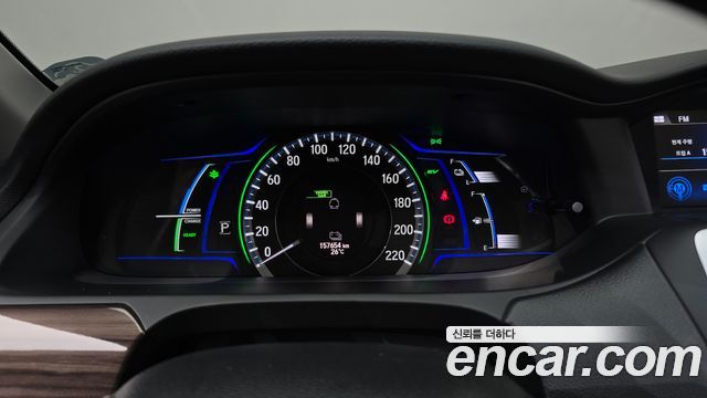 Honda Accord 2.0 Hybrid 9th 2017 — фото 8