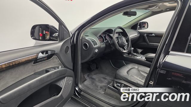 Audi Q7 35 TDI Quattro Dynamic 4L 2015 — фото 10