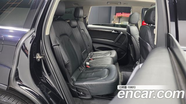 Audi Q7 35 TDI Quattro Dynamic 4L 2015 — фото 12