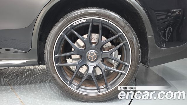 Mercedes-Benz GLC-Class (X253) AMG GLC63 4MATIC+ 2018 — фото 27