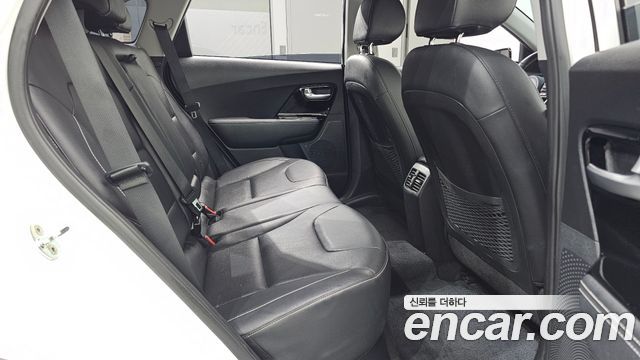 Kia Niro EV Prestige 2022 — фото 11