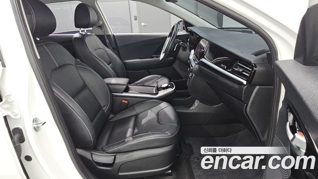 Kia Niro EV Prestige 2022 — фото 26
